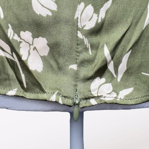 Astr Green Floral Blouse - Picture 10 of 11